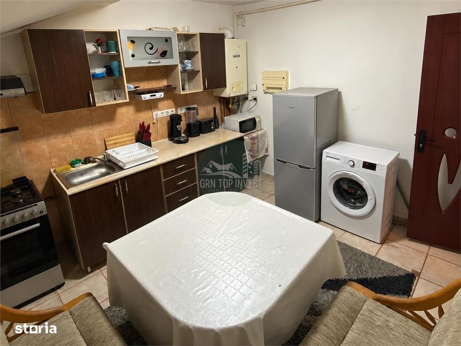 Apartament 3 camere balcon zona Tiglari