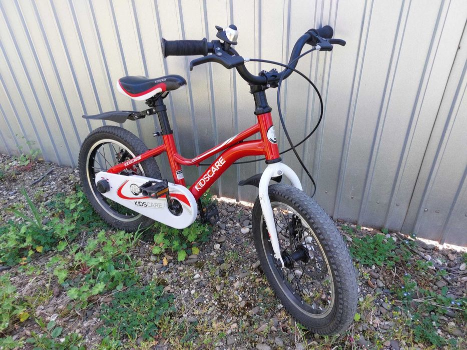 Bicicleta pentru copii 5-8 ani KidsCare, roti 16 inch (40cm), frane pe disc