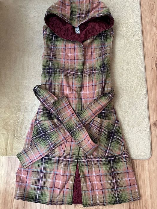 Дамски вълнен елек