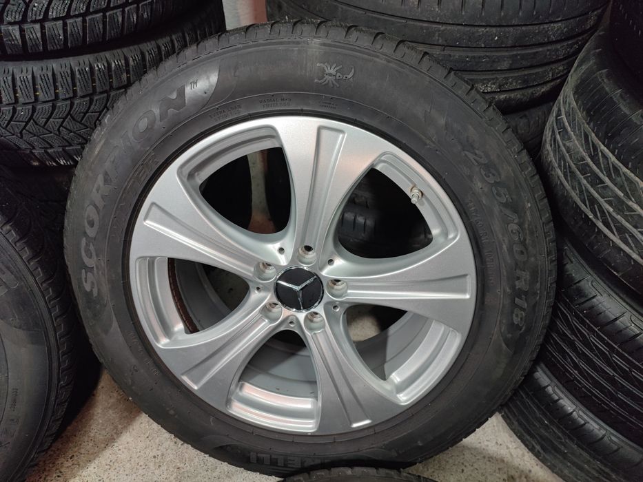 Jante originale Mercedes GLC GLK 235 60R18 Pirelli iarna