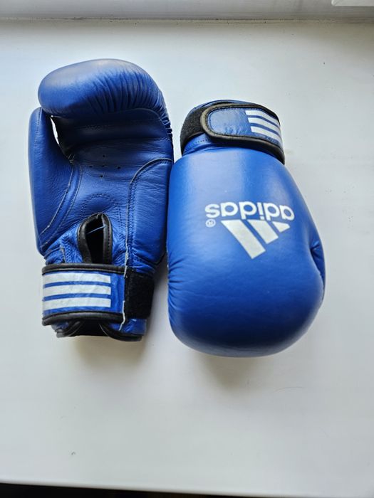 Перчатки боксерские