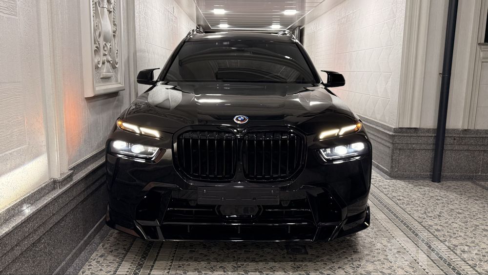 BMW X7 40i 2023 Ideal