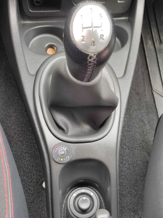 Dacia Duster 1.6i бензин/газ