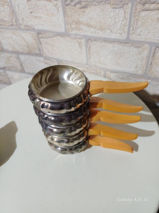 Поставки за чаши от Германия