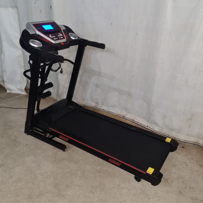 Беговая дорожка двухмоторная