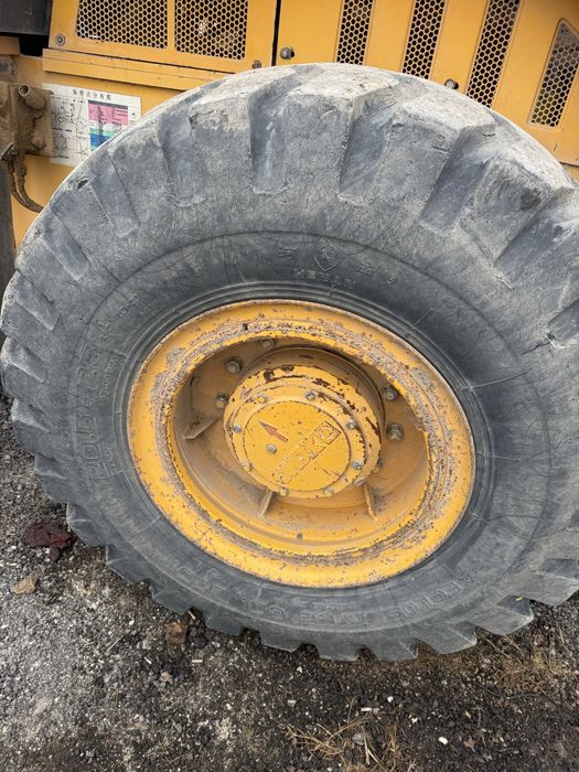 шины для спецтехники  20,5-25