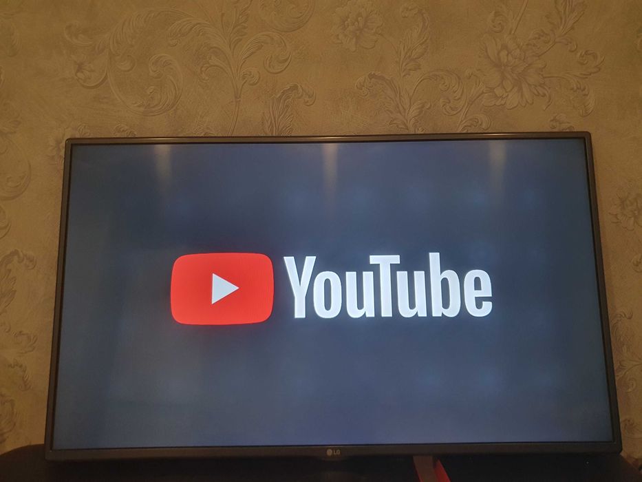 Смарт телевизор LG 109см