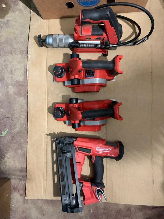 pistol cuie, rindea Milwaukee