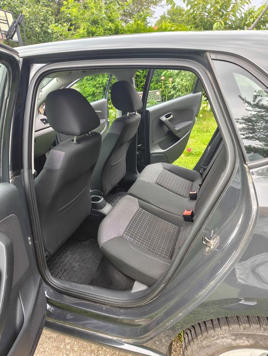 VOLKSWAGEN Polo 2015 — imagine 4