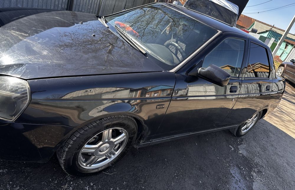 Продам приору в хорошем состоянии