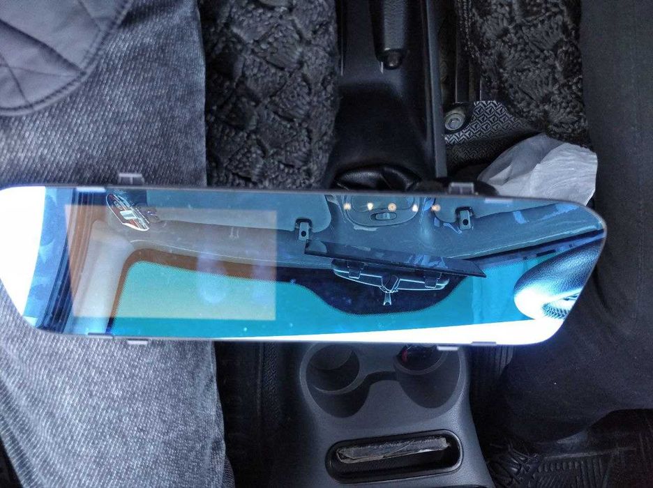 Видео регистратор сотилади