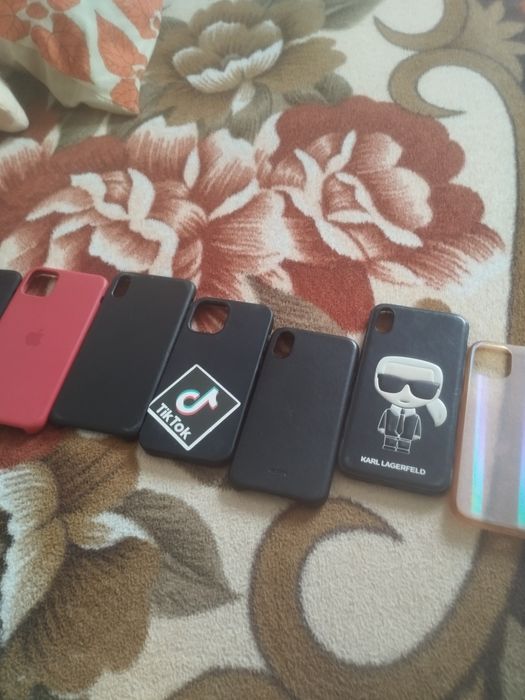 Vând huse în stare foarte buna