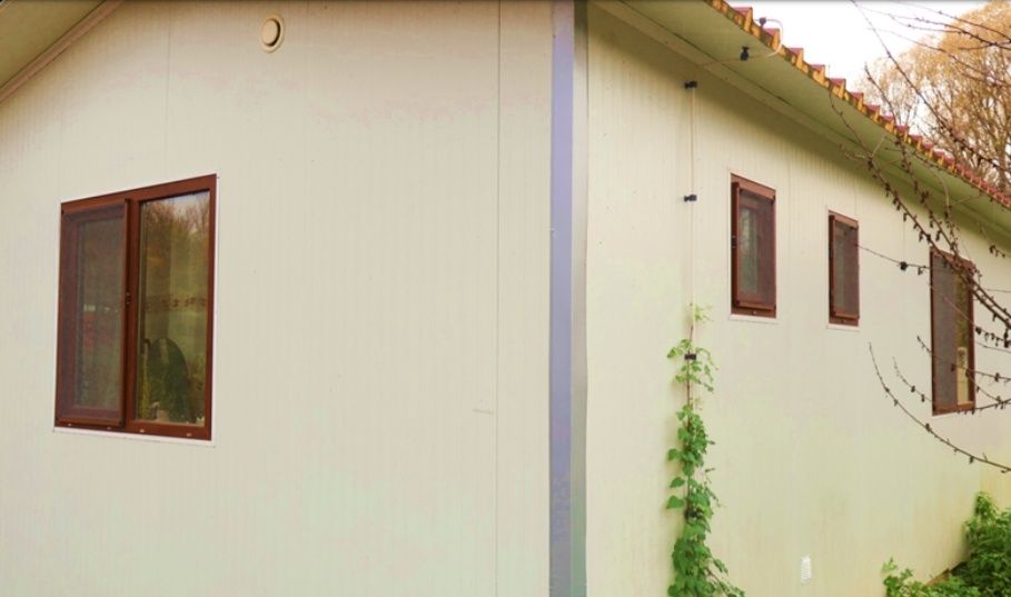 Продава се Къща в Кюстендил, Промишлена зона - Север - 70 кв.м за 1305 €/кв.м - Снимка #2