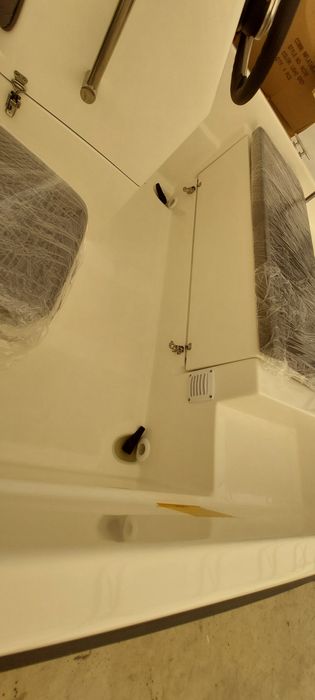 Нова стъклопластова лодка Karel 130GT /400см*168см/