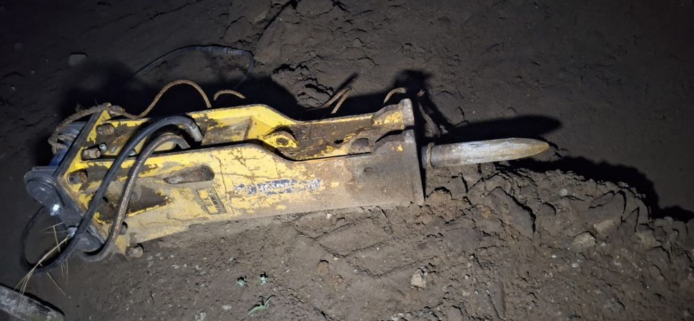 Picon Hammer pt. excavator/buldo