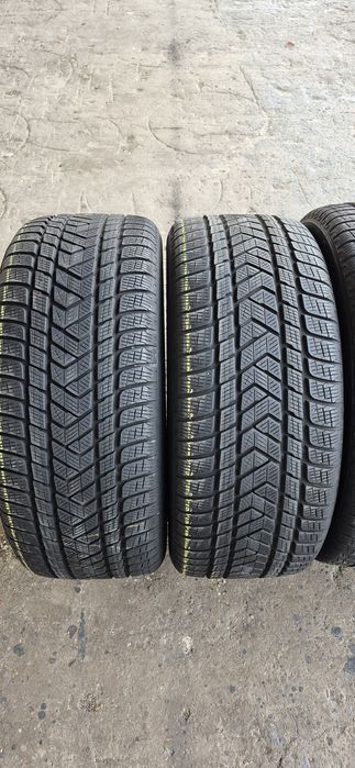 4 anvelope iarna Pirelli 265/45/20.Pretul este pe bucata.