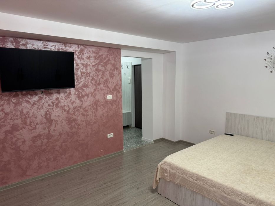 Proprietar inchireiez garsoniera