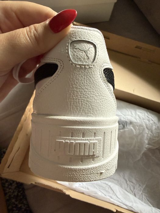 Дамски обувки Puma