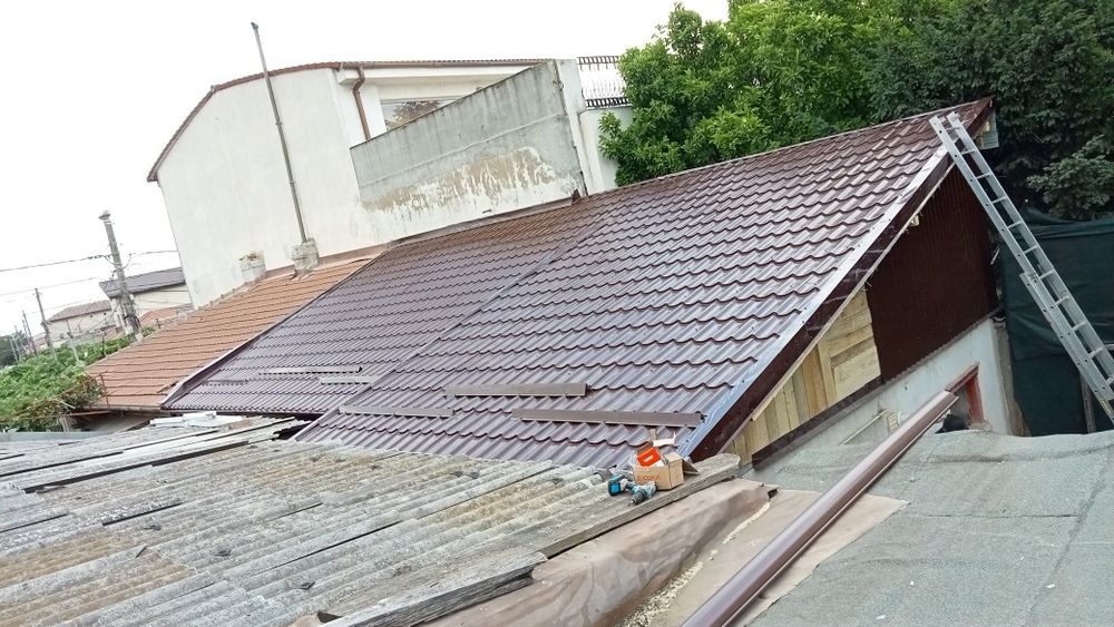 Acoperișuri Reparați de urgență