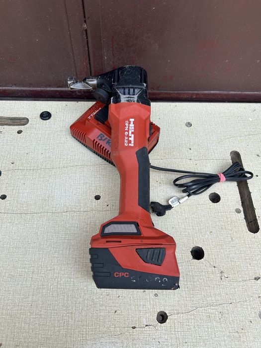 Foarfeca pt tabla ondulata Hilti SPN6 A22