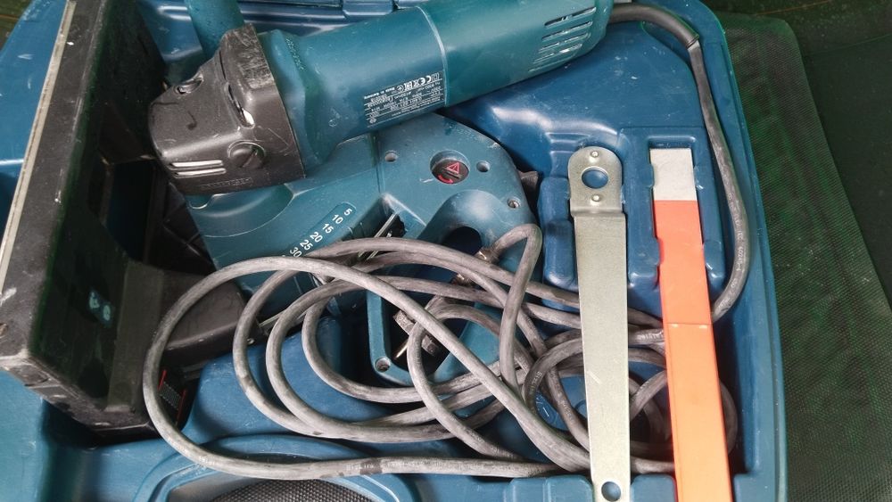 Продам Бороздодел Bosch GNF 35 CA Prof.