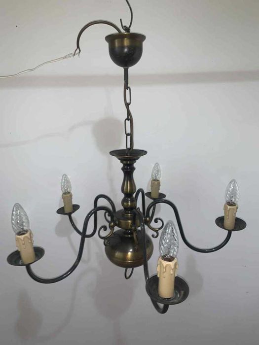 Candelabru din cupru cu cinci brate