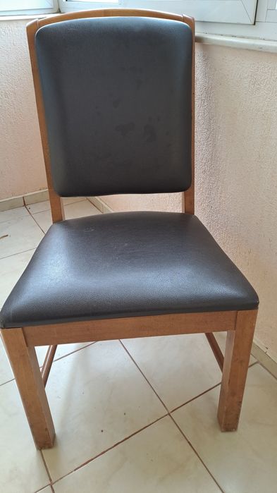 Столове от масив