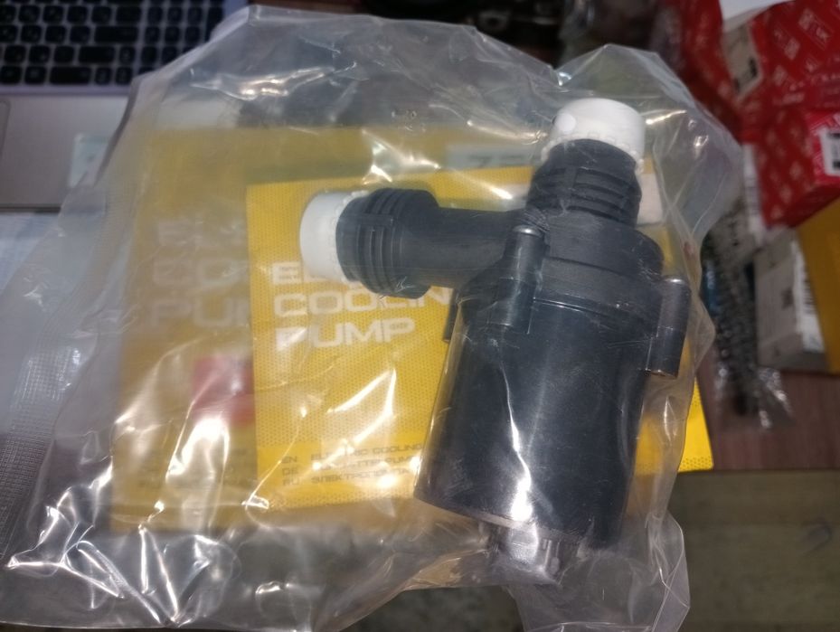 Доп помпы на BMW