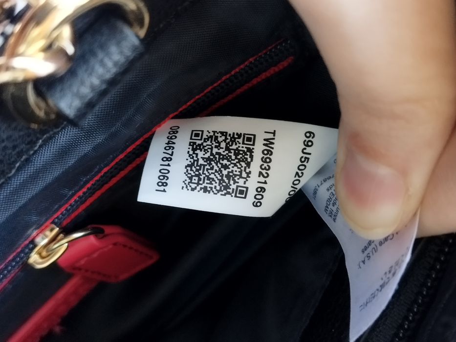 Geanta Tommy Hilfiger