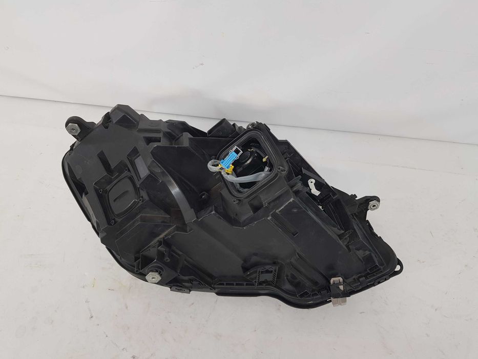 Far stanga full les ILS Mercedes S Class W222 dupa 2014