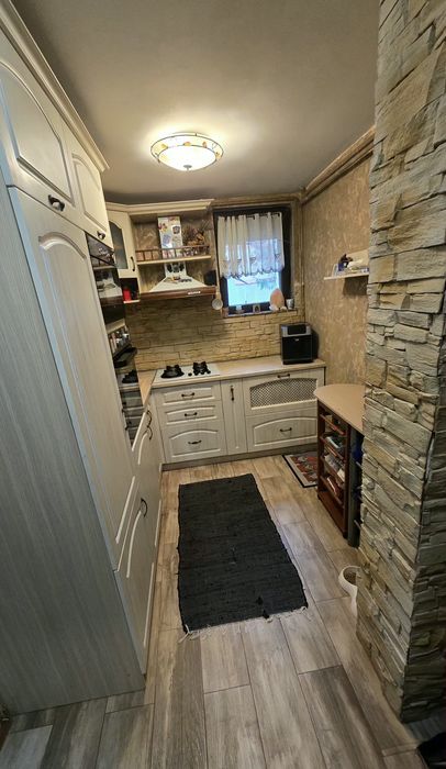 Aparat 2 camere parțial mobilat — fotografia 1