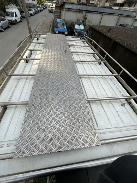 Багажник и стълба за микробус