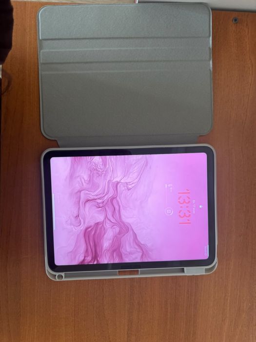 Планшет Apple iPad A16