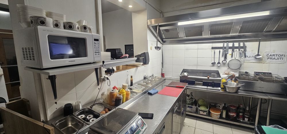 Vand afacere la cheie