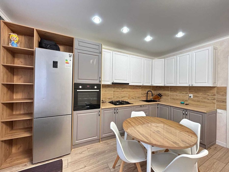 Продаётся современная евро-двушка