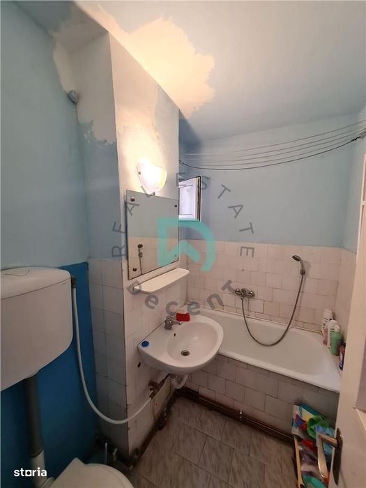 Apartament  3 camere Astra, 65mp., intermediar, Brasov