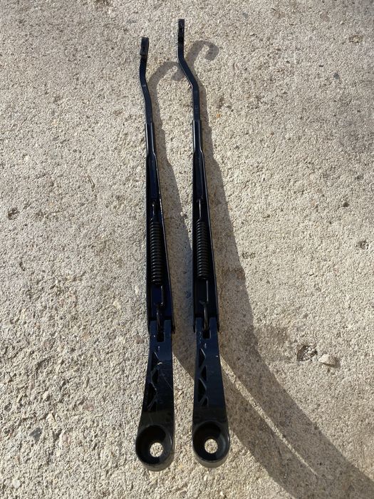 Поводки дворников