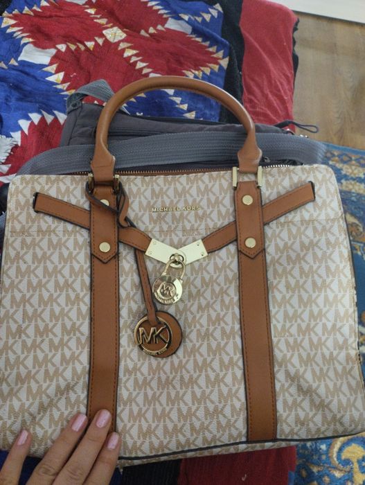 Женские сумки вместительные