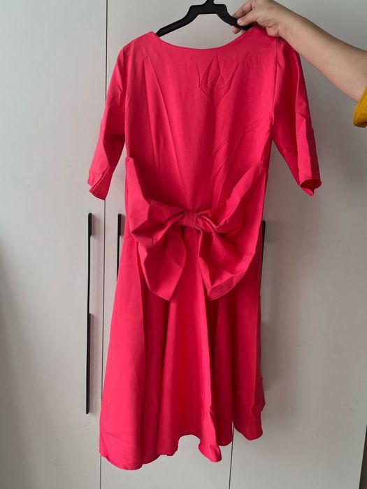 Продам платья 42 р.