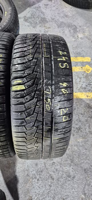 245 40 20 Hankook m+s