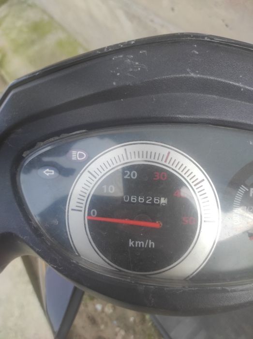 Продам б/у мопед