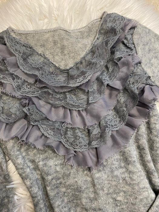 Pulover dama cu volane