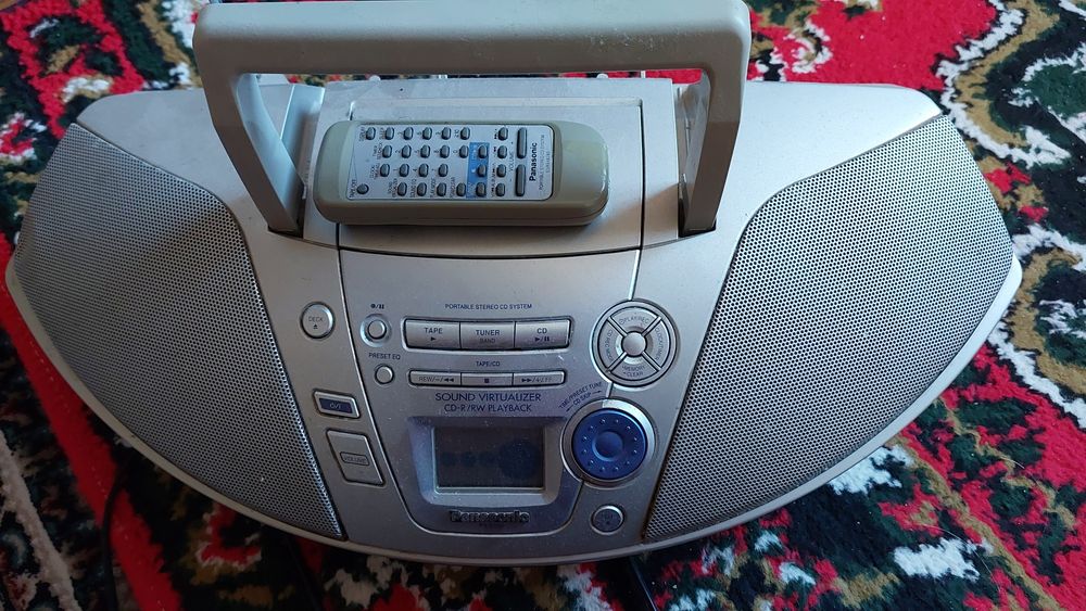 Radiomagnitafon Panasonic