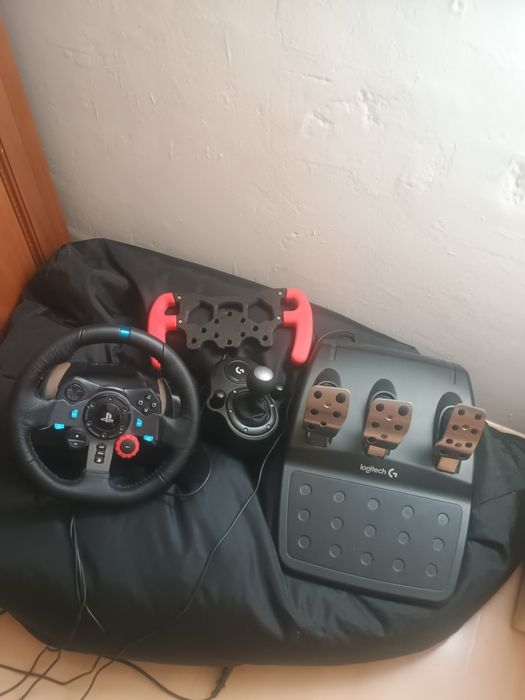 Пълен симерейсинг комплект Logitec G29 + shifter + F1 mod (Готов за ползване)