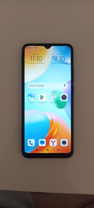 Продам смартфон Redmi C10