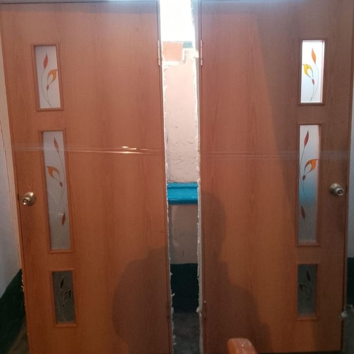 Межкомнатные б/у Двери в хорошем состоянии
