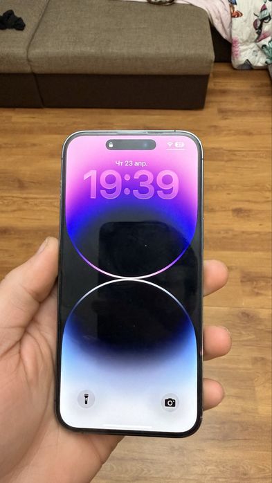 Продам 14 про макс
