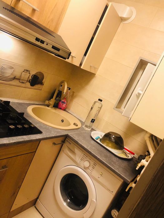 De inchiriat  Apartament 2 camere Piata Gorjului  PROPIETAR