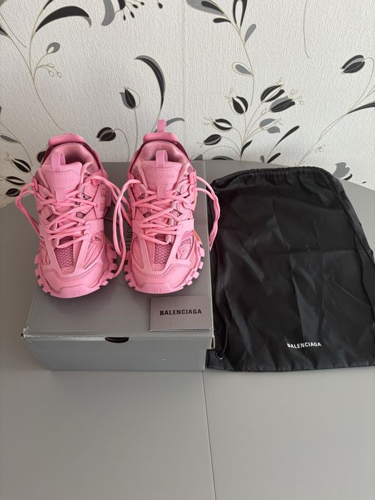 Balenciaga track 37,38,39