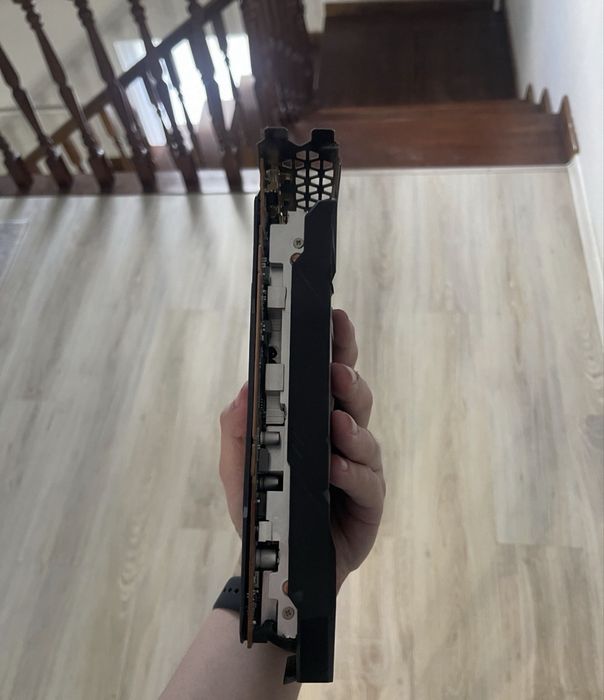 Видеокарта rx5600xt 6 gb gigabyte
